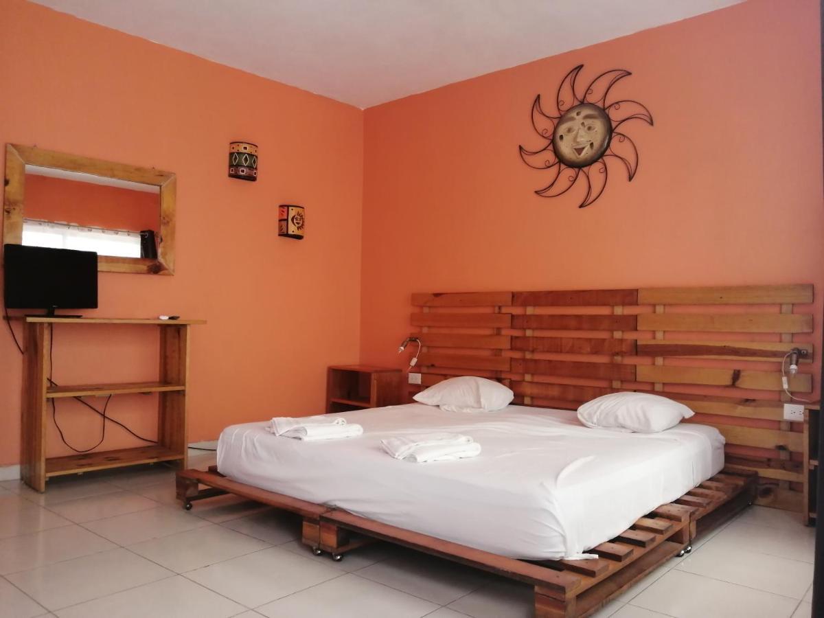Guest House La Casa Del Quetzal Mérida Extérieur photo